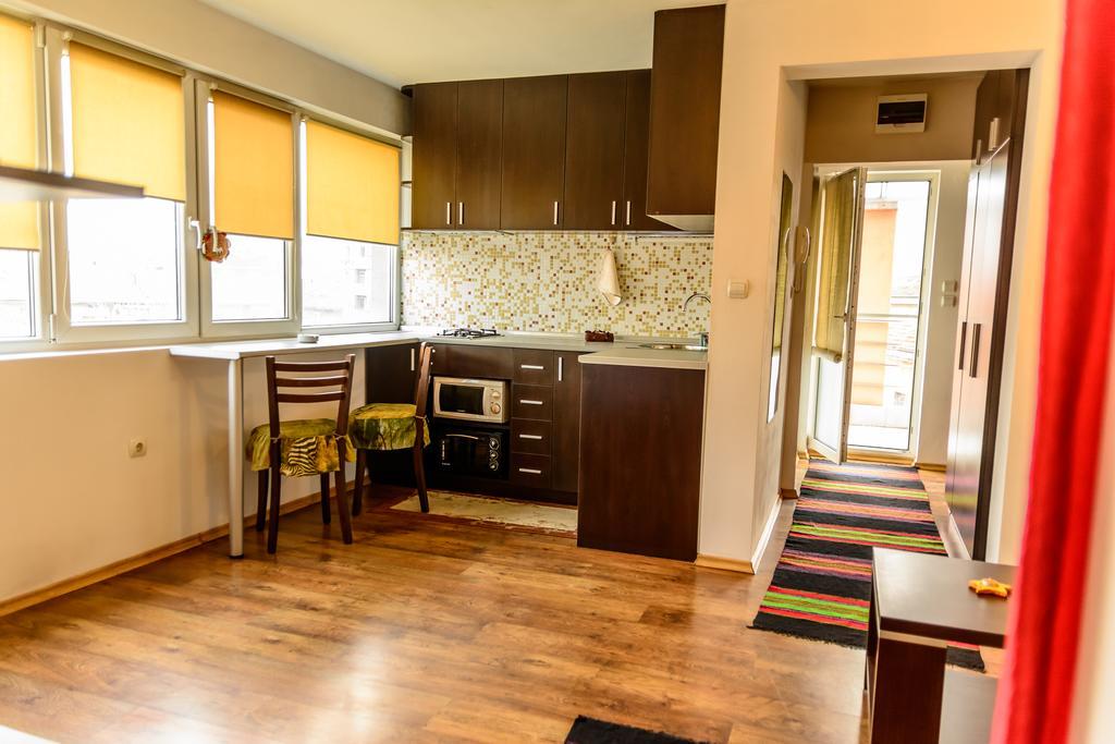 Apartment Leonardo Da Vinci Пловдив Екстер'єр фото